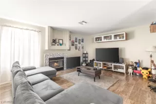 Photo #1: 2510574 Listing 