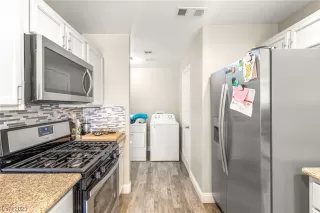 Photo #5: 2510574 Listing 