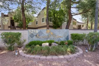 Photo #3: 2510576 Listing