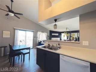 Photo #6: 2510595 Listing 