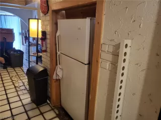 Photo #1: 2510599 Listing 