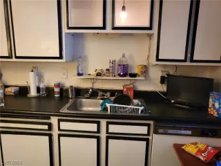 Photo #5: 2510599 Listing 