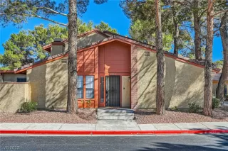 Photo #1: 2510605 Listing 