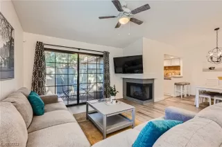 Photo #5: 2510605 Listing 