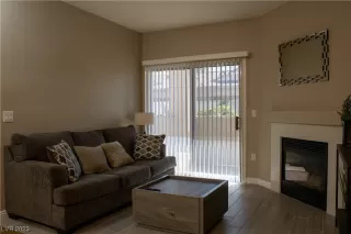 Photo #1: 2510613 Listing 