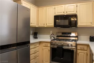 Photo #6: 2510613 Listing 