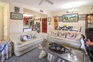 Photo #4: 2510629 Listing