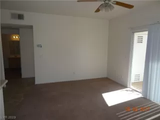 Photo #6: 2510692 Listing 