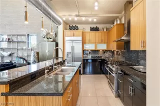 Photo #6: 2510726 Listing 