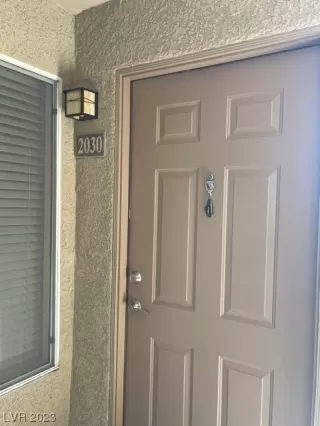 Photo #3: 2510766 Listing 