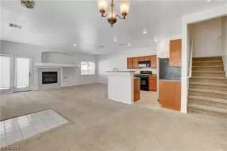 Photo #6: 2510774 Listing 