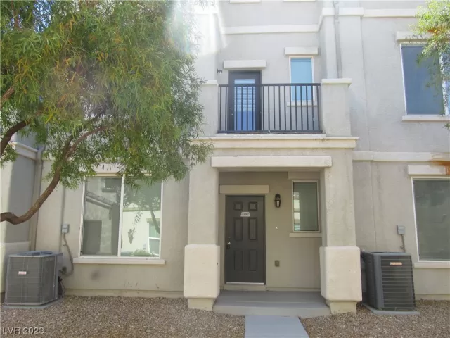 MLS: 2510780 Condo For Sale