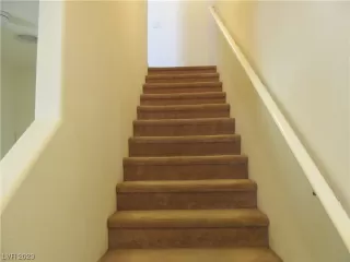 Photo #3: 2510780 Listing 