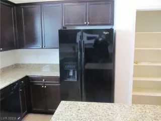 Photo #6: 2510780 Listing 