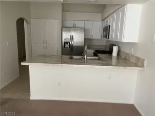 Photo #2: 2510786 Listing 