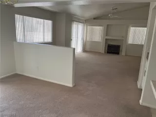 Photo #5: 2510786 Listing 