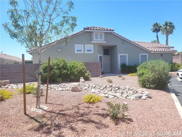 MLS: 2510821 Condo For Sale