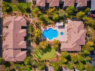 Photo #3: 2510824 Listing