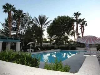 Photo #1: 2510827 Listing 