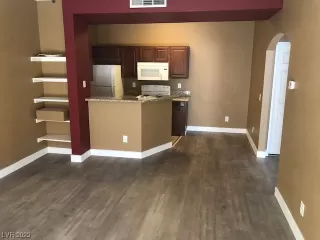 Photo #3: 2510827 Listing 