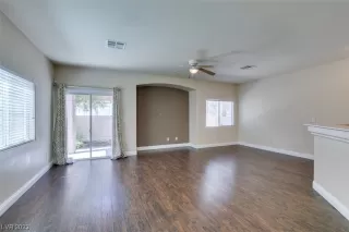 Photo #3: 2510829 Listing 