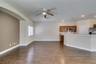 Photo #4: 2510829 Listing 