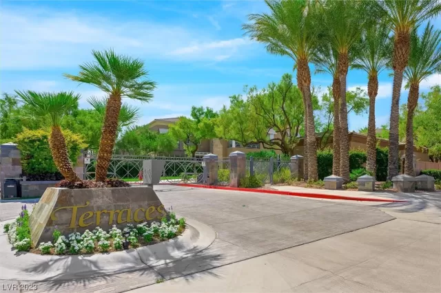 MLS: 2510846 Condo For Sale