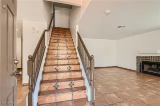 Photo #2: 2510861 Listing 