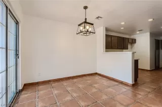 Photo #5: 2510861 Listing 