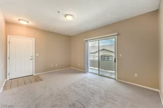 Photo #4: 2510891 Listing 