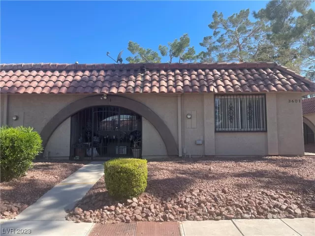 MLS: 2510917 Condo For Sale