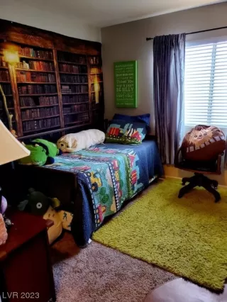 Photo #3: 2510918 Listing