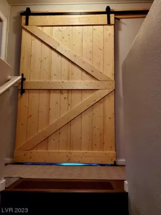 Photo #4: 2510918 Listing