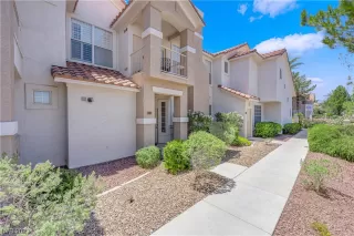 Photo #1: 2510928 Listing