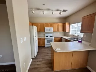 Photo #1: 2510931 Listing 