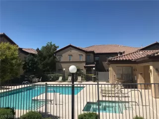 Photo #3: 2510931 Listing 