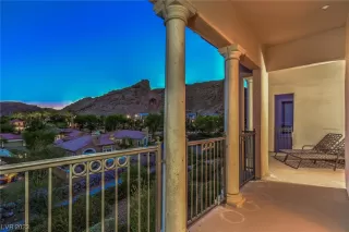 Photo #2: 2510964 Listing 