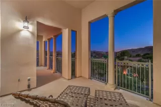 Photo #3: 2510964 Listing 