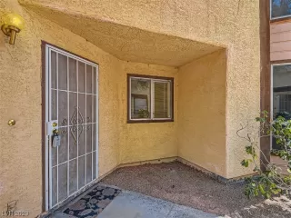 Photo #1: 2510971 Listing 