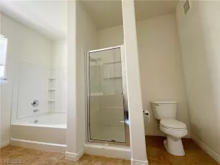 Photo #6: 2511025 Listing 