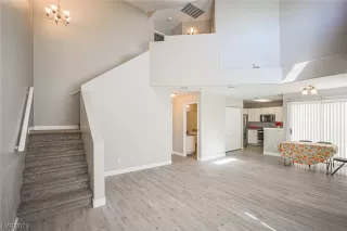 Photo #6: 2511068 Listing