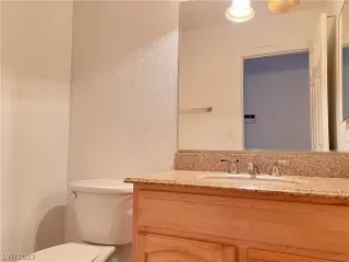 Photo #6: 2511081 Listing 