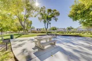 Photo #2: 2511099 Listing 