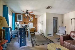 Photo #5: 2511099 Listing 