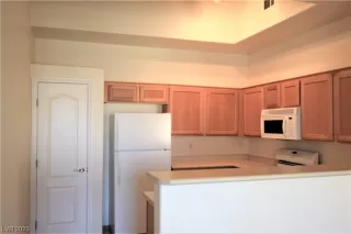 Photo #3: 2511111 Listing 