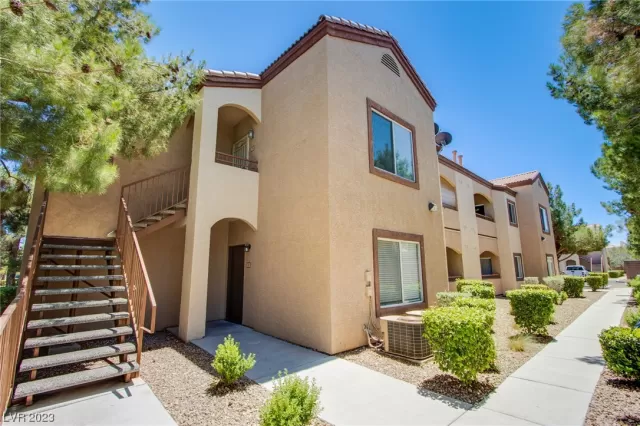 MLS: 2511120 Condo For Sale