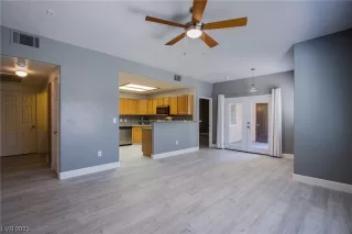 Photo #3: 2511120 Listing 