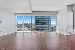 Photo #1: 2511139 Listing 