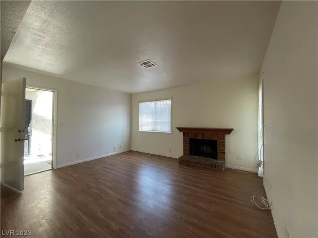 MLS: 2511243 Condo For Sale