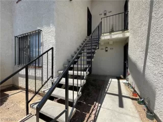 Photo #2: 2511243 Listing 